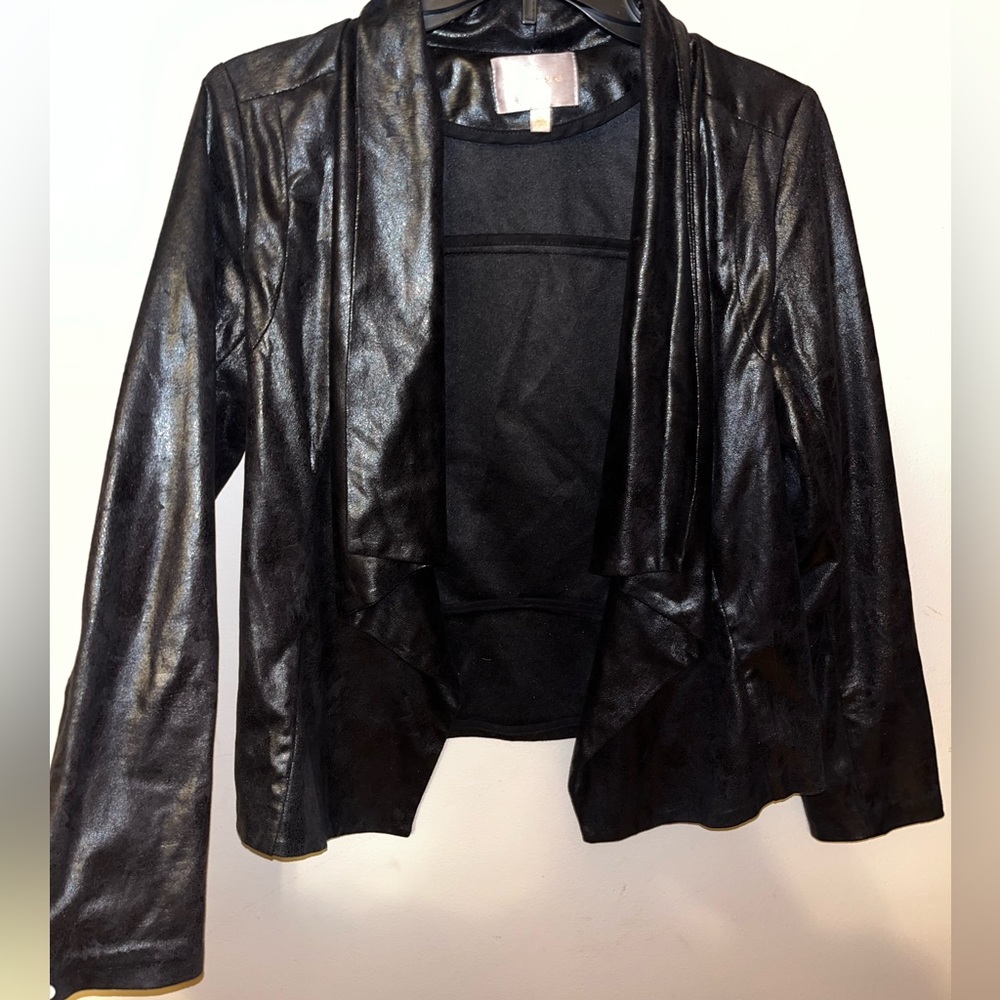 Faux leather cropped jacket